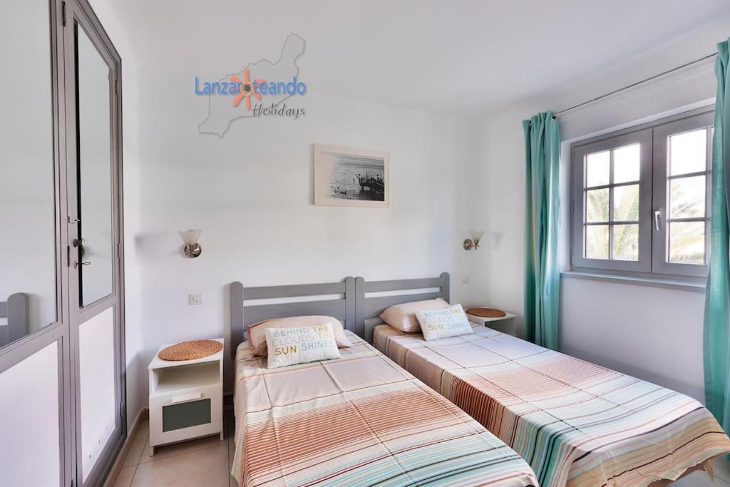 Casa Patty, Piscinas Climatizadas, Primera Linea Costa Teguise Exteriér fotografie